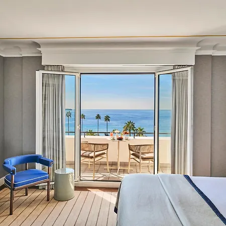 מלון Barriere Le Majestic 5*