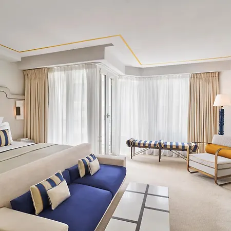 מלון Barriere Le Majestic 5*